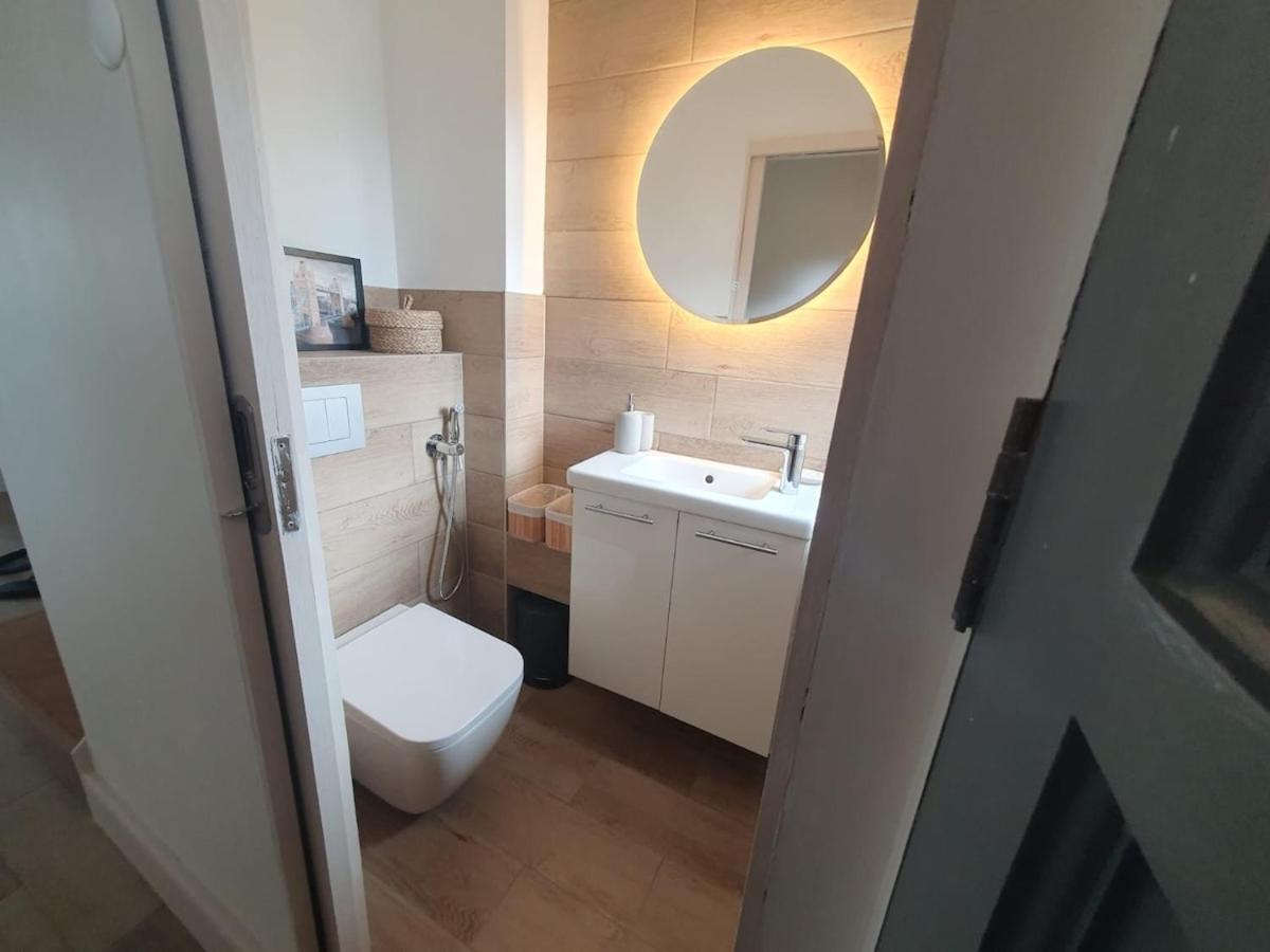 4 Bedroom Flat Near Parks&transportation - 7 Ppl Appartamento